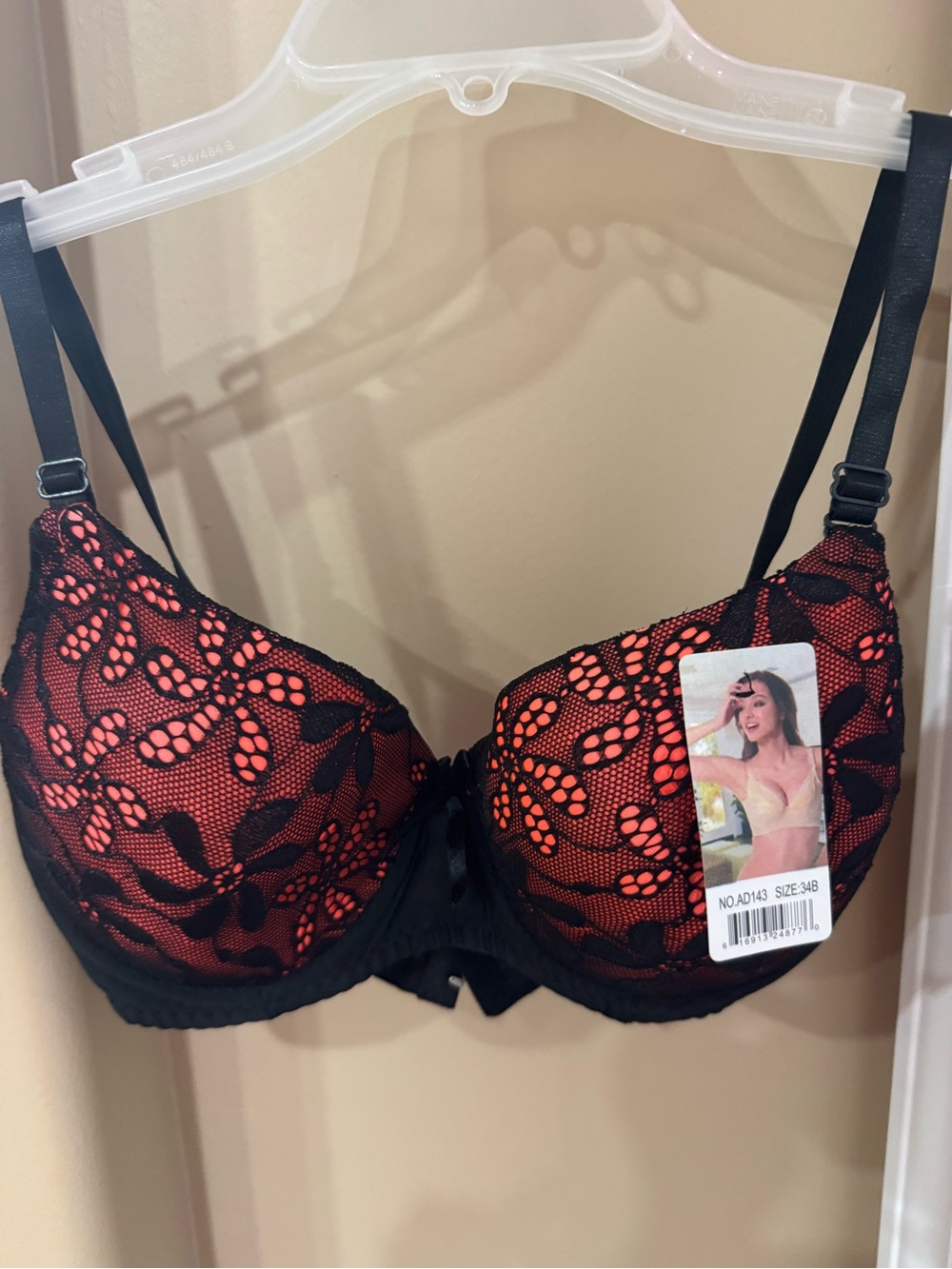 Black Lace Overlay Push-Up Bra with Red Underlay (CL-3)